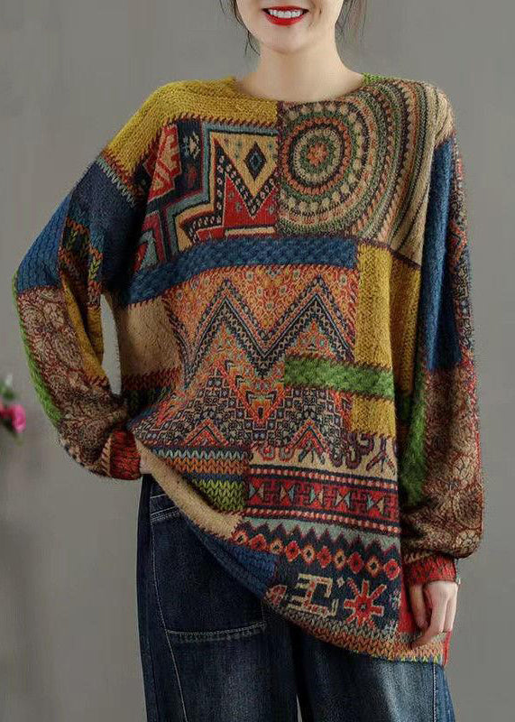 Classic Vintage Sweater with a Flattering Fit