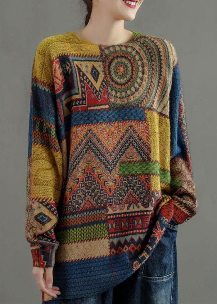 Classic Vintage Sweater with a Flattering Fit