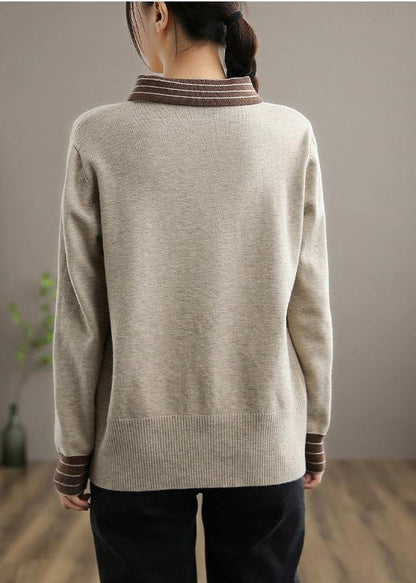Well Tailored Sweater with a Graceful Silhouette