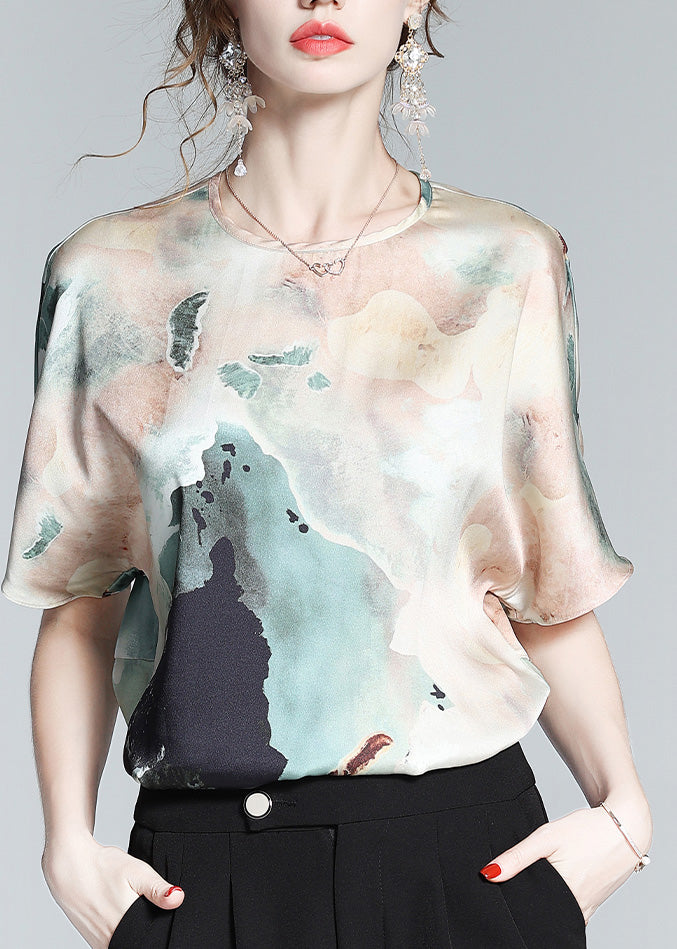 A Vintage Style Shirt with Delicate Timeless Details
