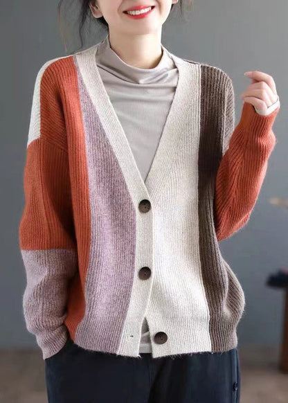 Effortlessly Elegant Cardigan with a Timeless Design