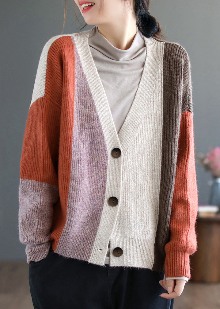 Effortlessly Elegant Cardigan with a Timeless Design