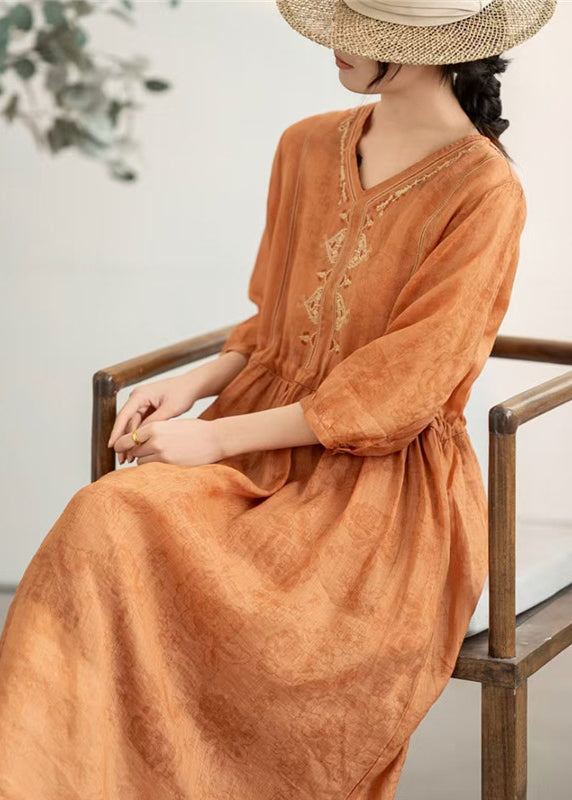 Beautifully Crafted Dress in a Classic Style