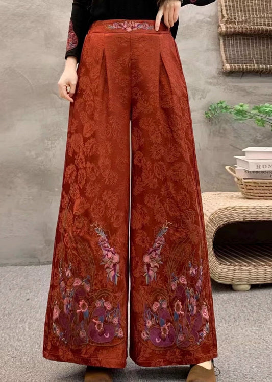 Beautifully Finished Trousers in a Timeless Design