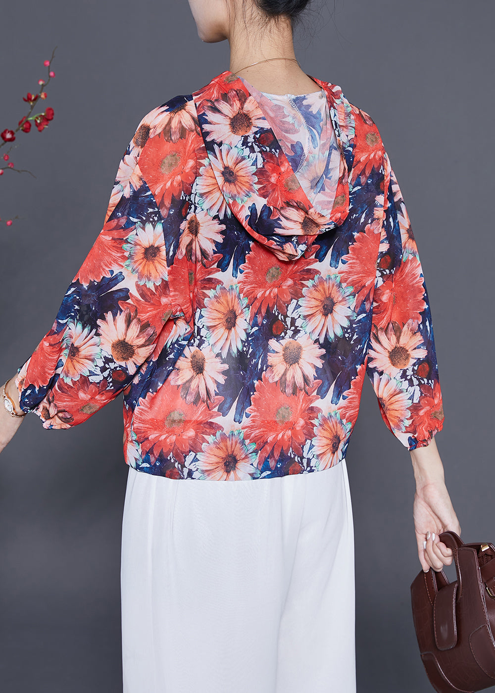 Gracefully Styled Top for Any Occasion