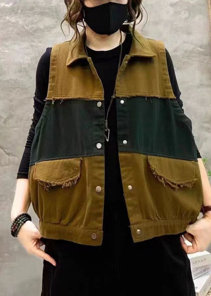 Classic Vintage & Enduringly Stylish Coat