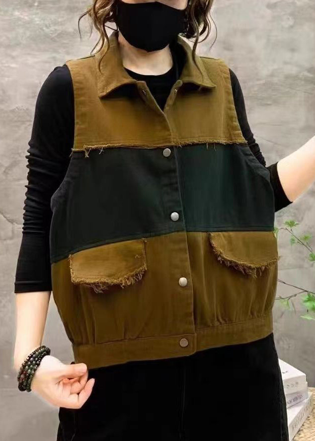 Elegantly Styled Coat for Everyday Wear