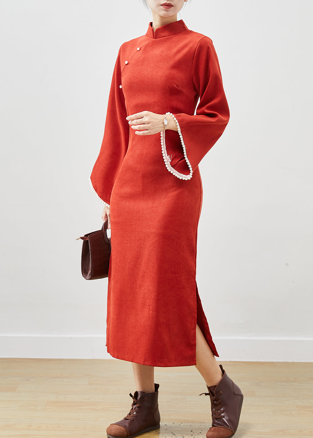 Gracefully Styled Dress for Any Occasion
