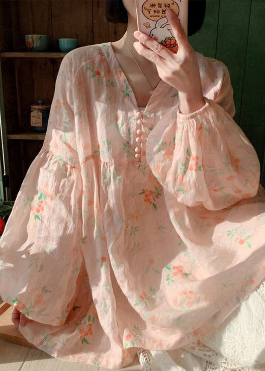 Classic Vintage & Enduringly Stylish Blouse