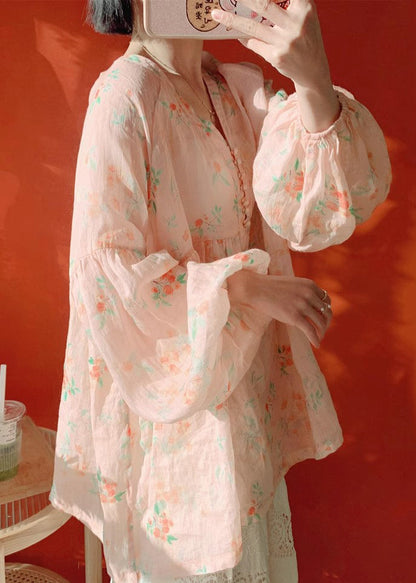 Classic Vintage & Enduringly Stylish Blouse