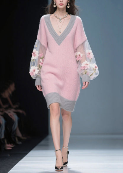 Classic Vintage Sweater with a Flattering Fit