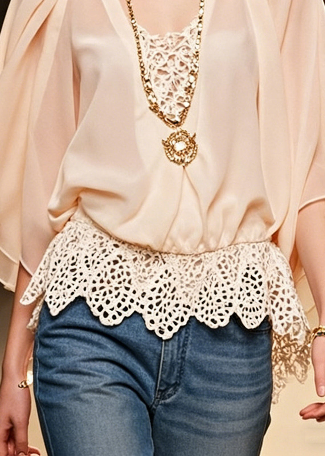 Elegantly Styled Shirt for Everyday Wear