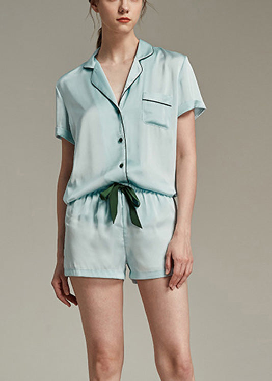 Sophisticated Garment with a Clean Classic Look