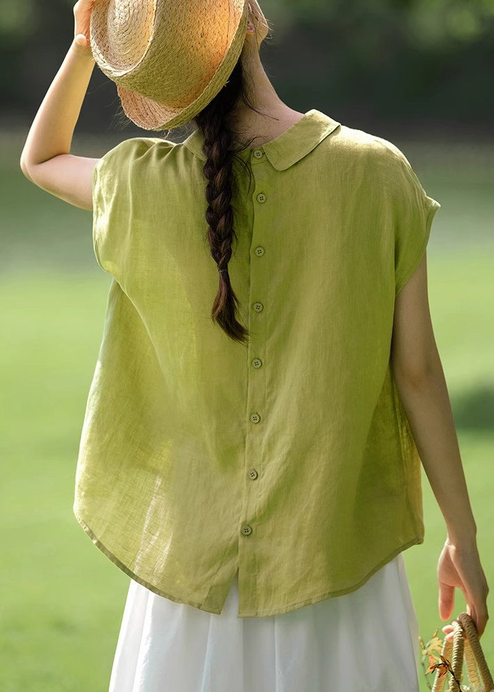 Classic Vintage Shirt with a Flattering Fit