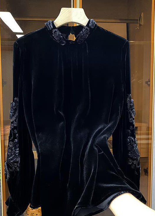 Polished Top with an Effortless Classic Look
