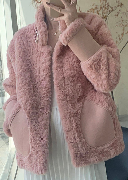 Effortlessly Elegant Coat with a Timeless Design