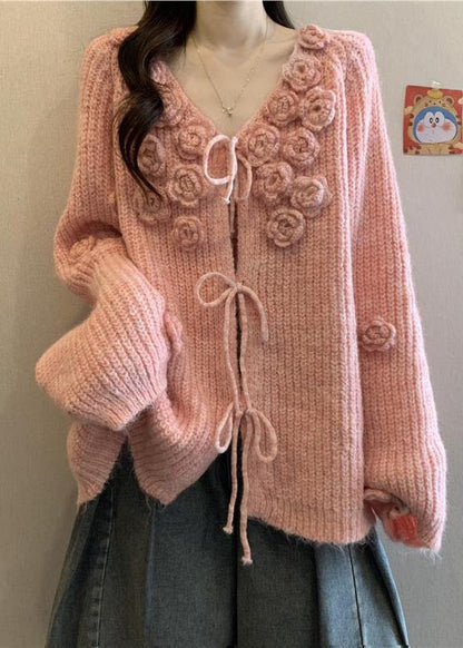 Well Tailored Cardigan with a Graceful Silhouette