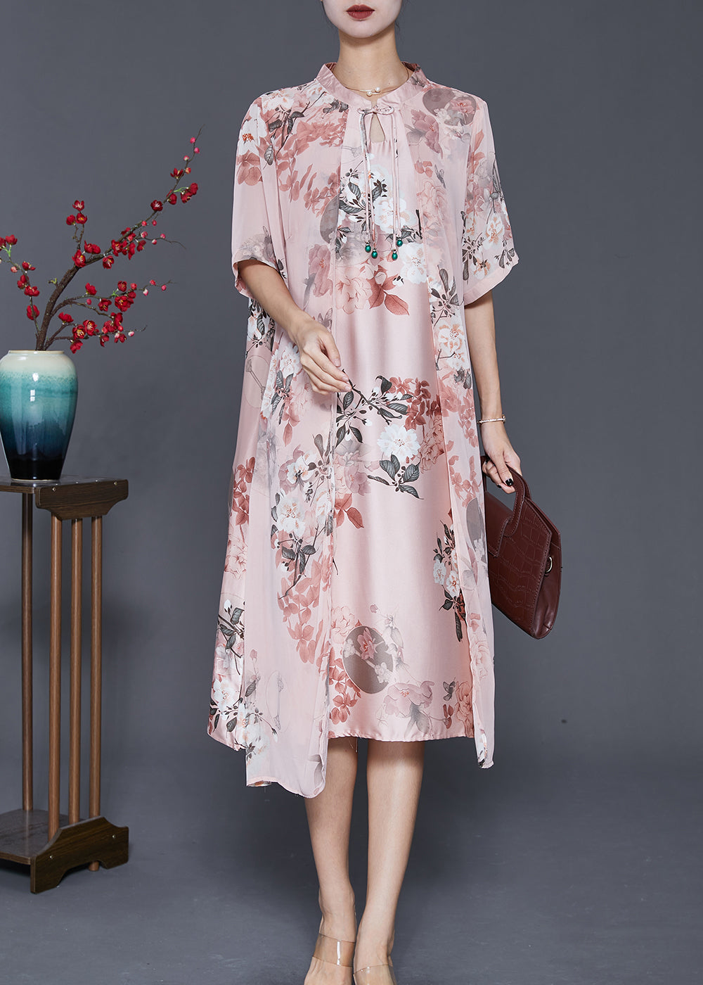 Classic Vintage Dress with a Flattering Fit