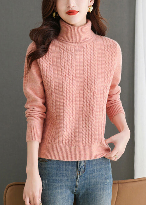 Classic Vintage Sweater with a Flattering Fit