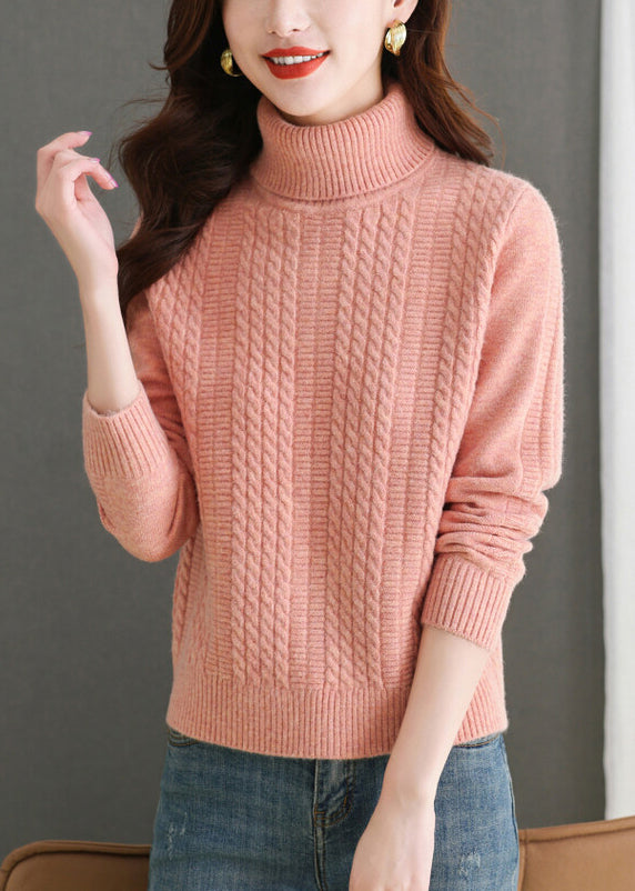 Effortlessly Elegant Sweater with a Timeless Design