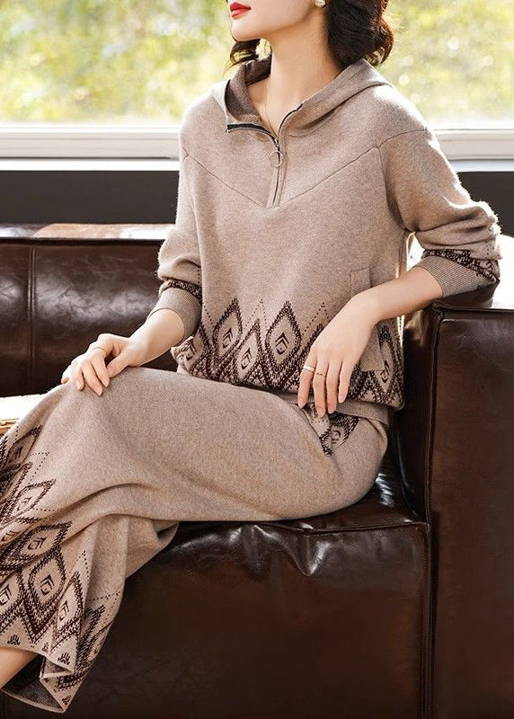 Gracefully Styled Pants for Any Occasion