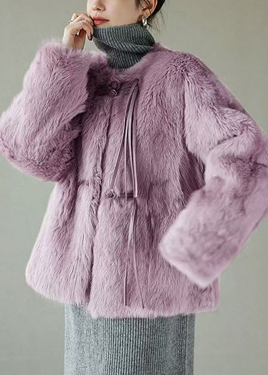 Gracefully Styled Coat for Any Occasion