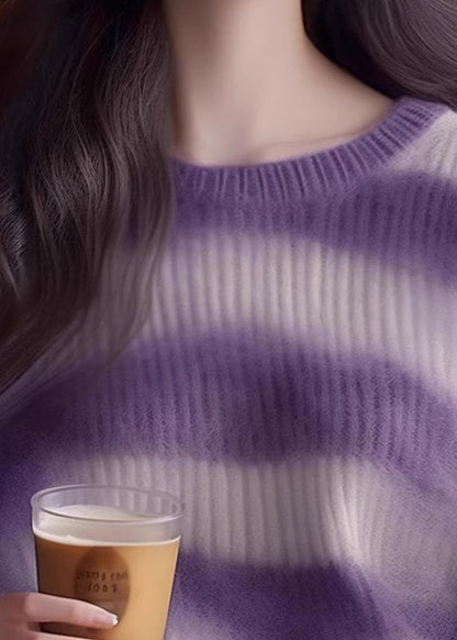 Well Tailored Sweater with a Graceful Silhouette