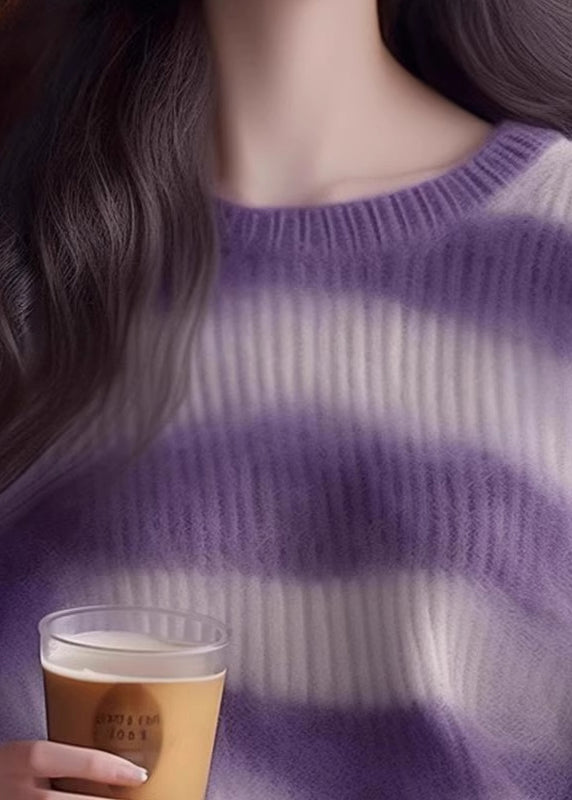 Well Tailored Sweater with a Graceful Silhouette