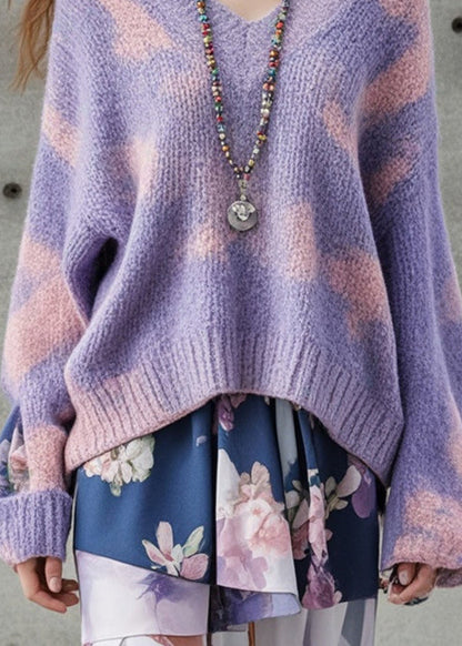 Classic Vintage Sweater with a Flattering Fit