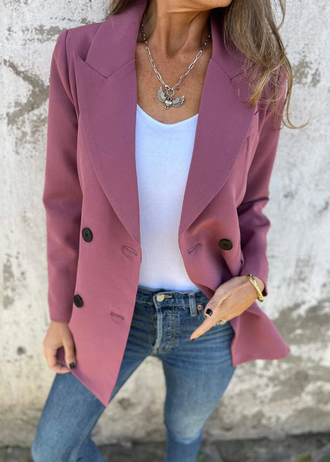 Elegantly Styled Coat for Everyday Wear