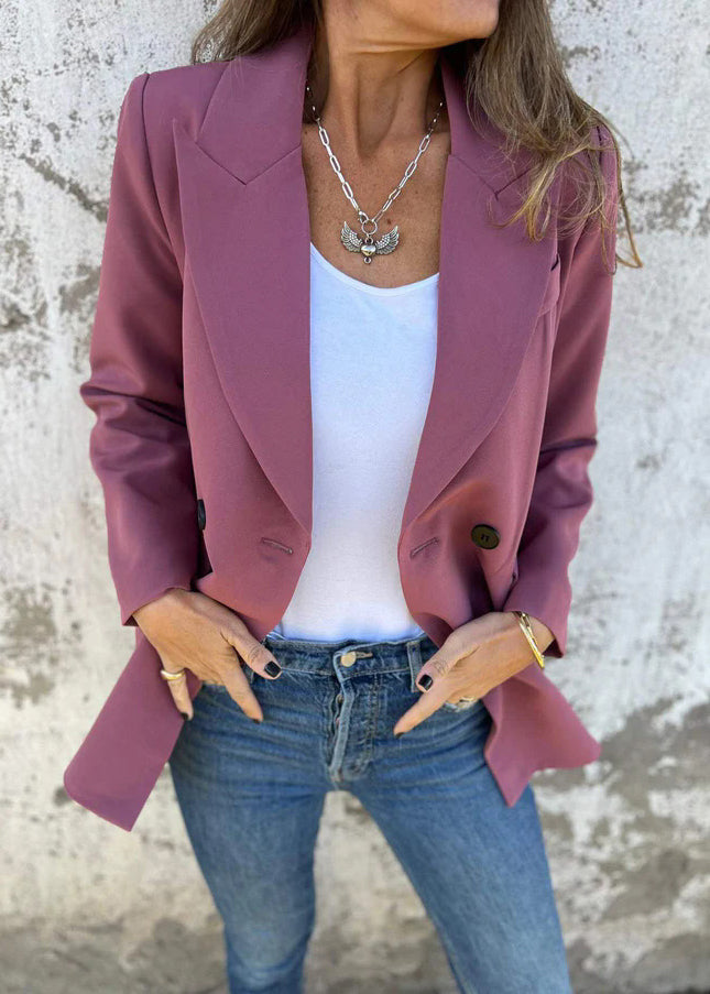 Elegantly Styled Coat for Everyday Wear