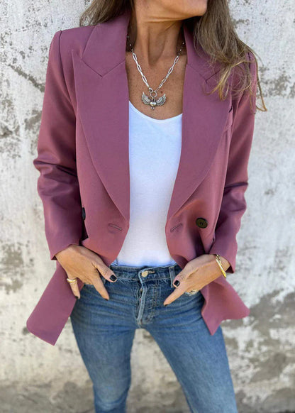 Elegantly Styled Coat for Everyday Wear