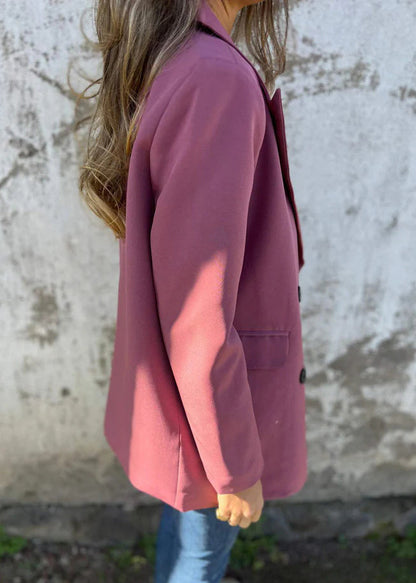 Elegantly Styled Coat for Everyday Wear
