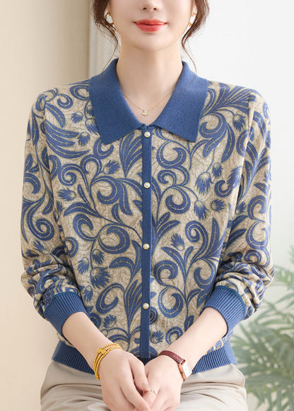 Effortlessly Elegant Sweater with a Timeless Design