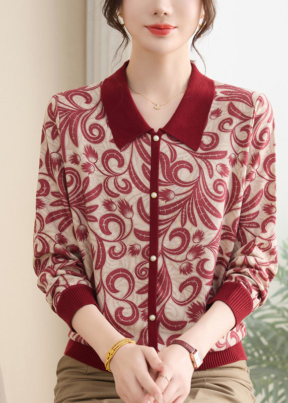 Effortlessly Elegant Sweater with a Timeless Design