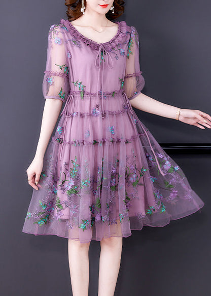 Beautifully Finished Dress in a Timeless Design