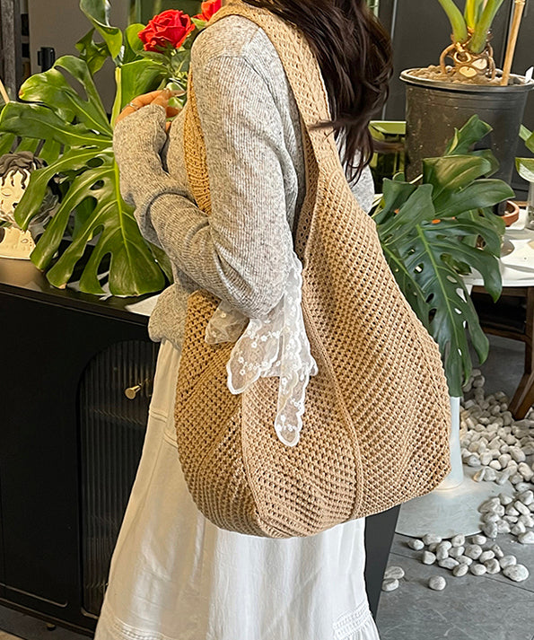 Beautifully Finished Bag in a Timeless Design