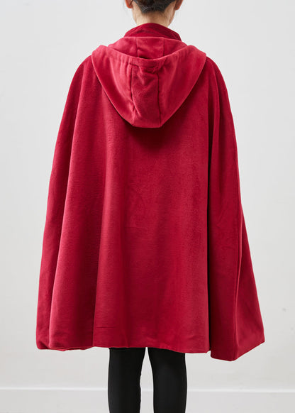 Well Tailored Coat with a Graceful Silhouette
