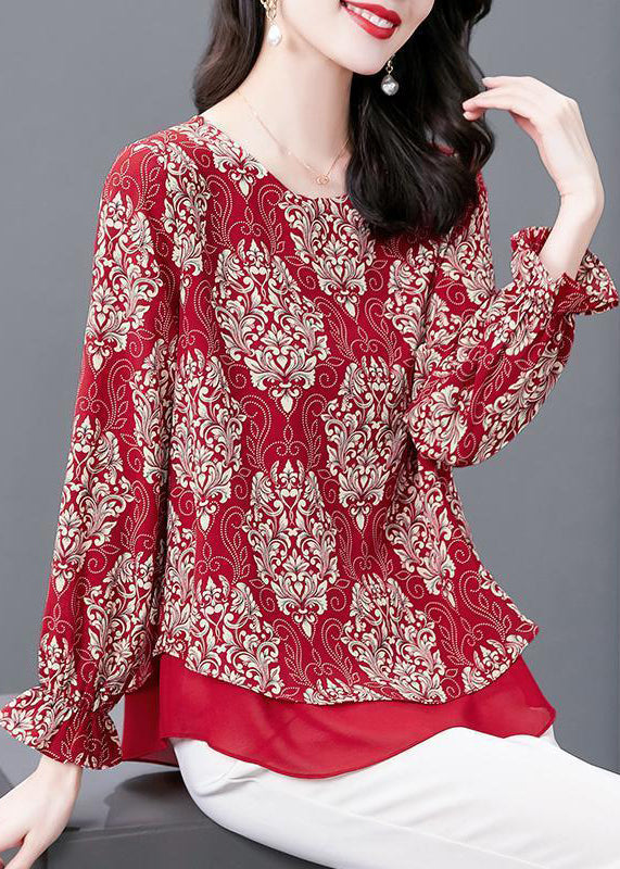 Classic Vintage Blouse with a Flattering Fit