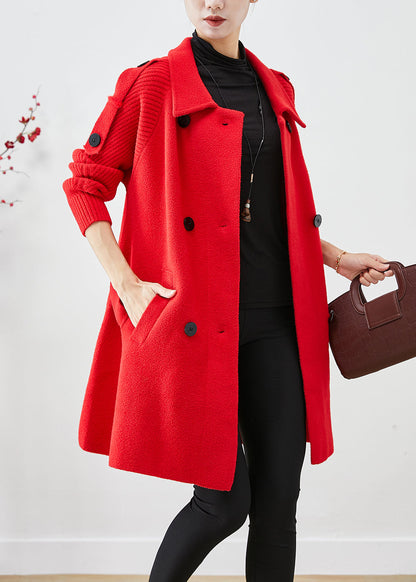 Effortlessly Elegant Coat with a Timeless Design