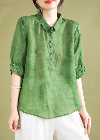 Effortlessly Elegant Shirt with a Timeless Design