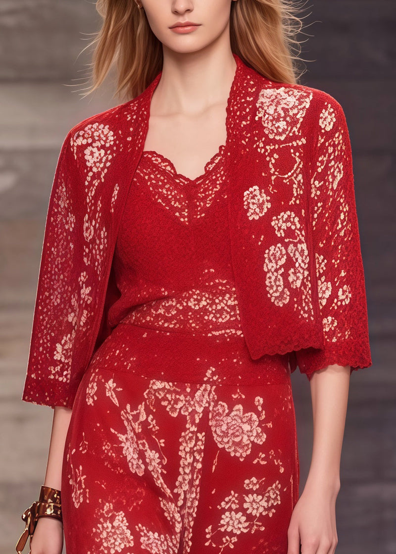 Sophisticated Garment with a Clean Classic Look