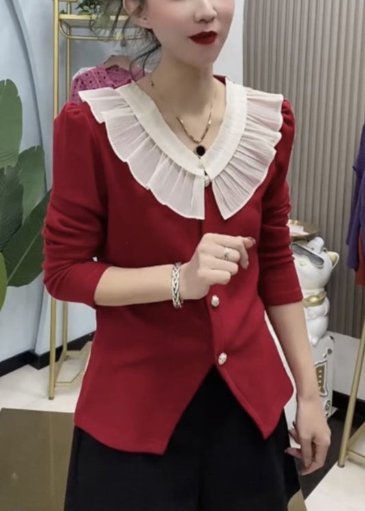 Polished Top with an Effortless Classic Look
