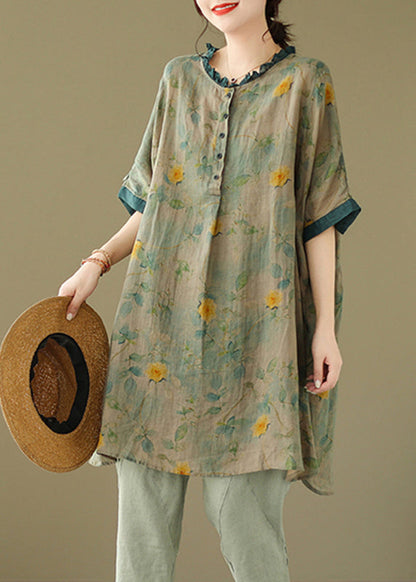 Effortlessly Elegant Top with a Timeless Design