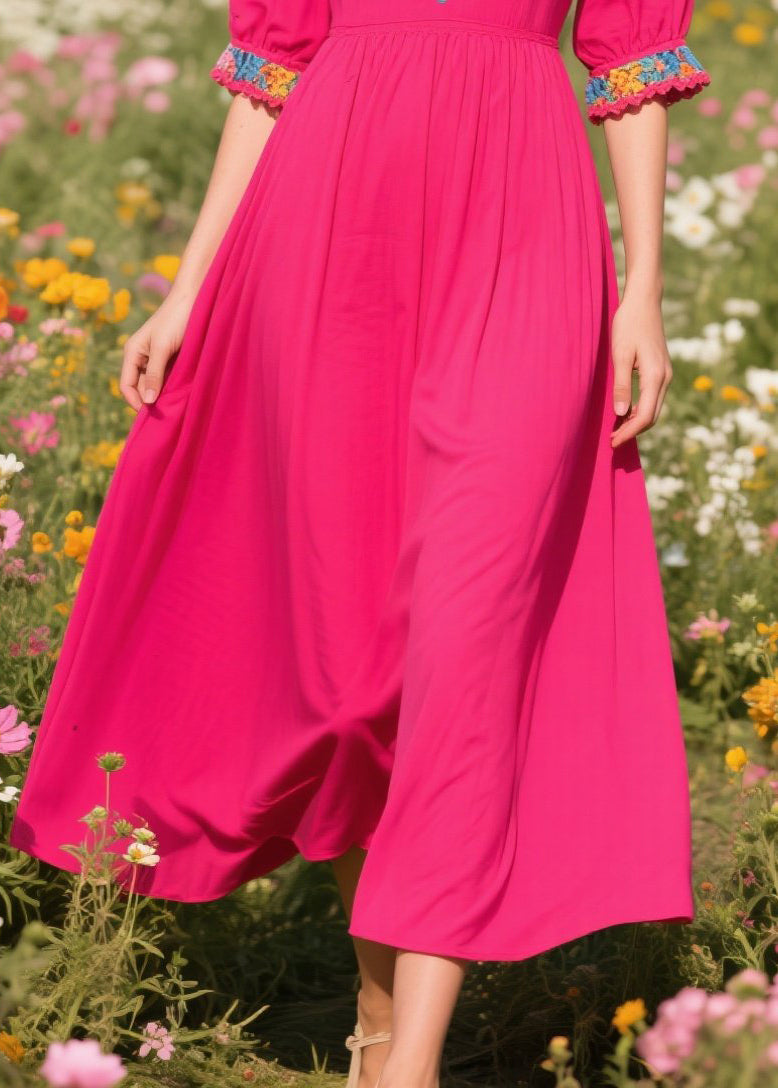 Beautifully Finished Dress in a Timeless Design