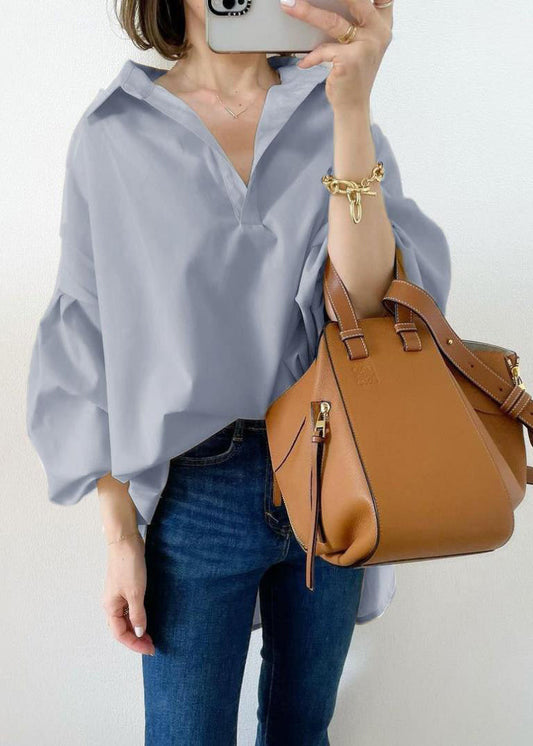 Classic Vintage Shirt with a Flattering Fit
