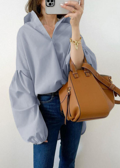 Classic Vintage Shirt with a Flattering Fit