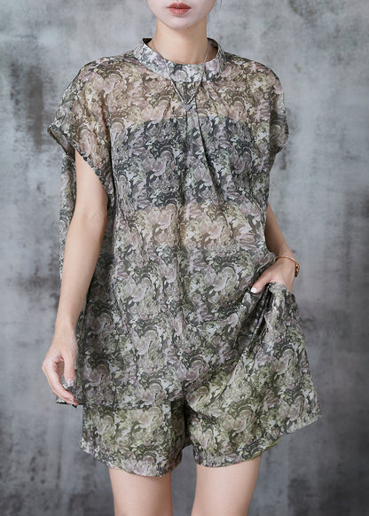 Classic Vintage Garment with a Flattering Fit