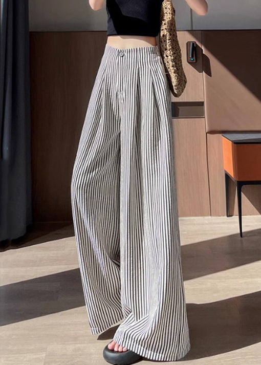 Elegantly Styled Pants for Everyday Wear