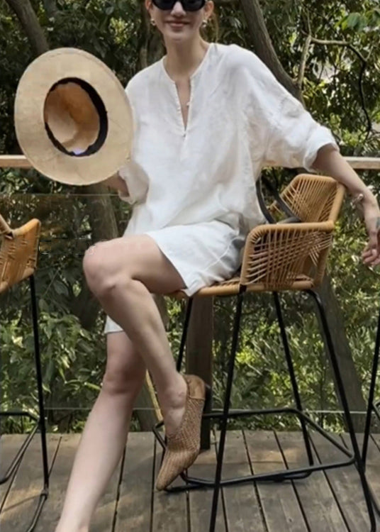 Classic Vintage Shirt with a Flattering Fit
